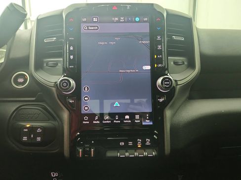 New 2026 RAM 2500 Tradesman AWD/4WD image 25