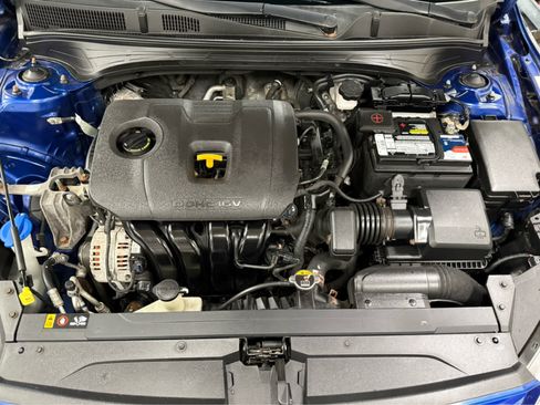 Used 2019 Kia Forte LXS FWD image 30