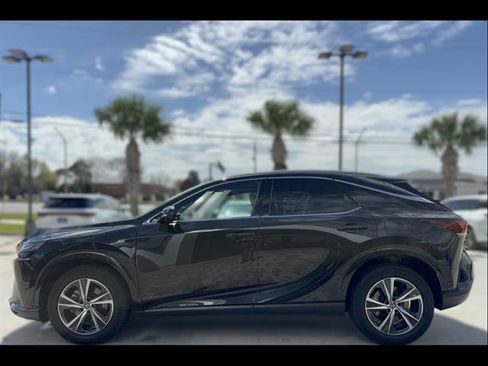 Used 2025 Lexus RX 350 Premium w/ Convenience Package image 5