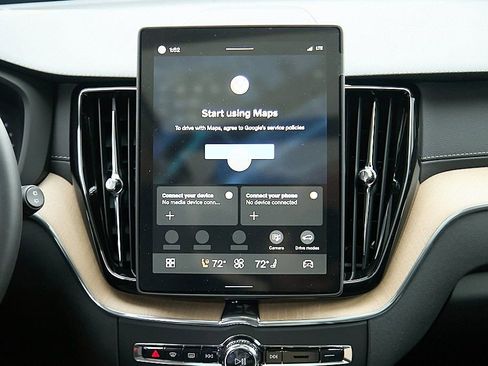 New 2026 Volvo XC60 B5 Ultra w/ Climate Package image 27