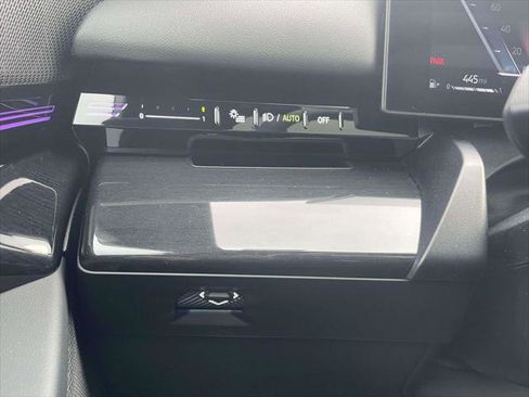 Used 2026 BMW 530i xDrive image 20