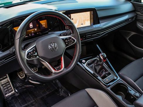 Used 2024 Volkswagen GTI Autobahn image 15