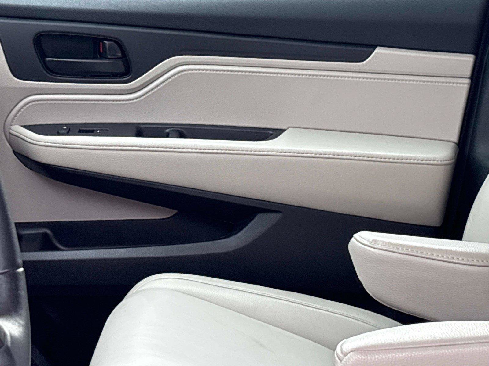 Certified 2025 Honda Odyssey EX-L image 23