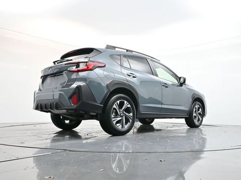 Used 2024 Subaru Crosstrek 2.0i Premium image 31