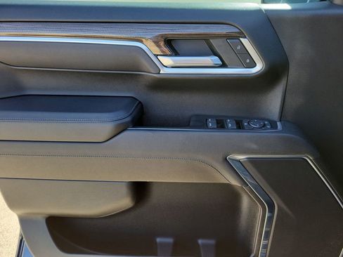 Used 2022 Chevrolet Silverado 1500 RST image 22