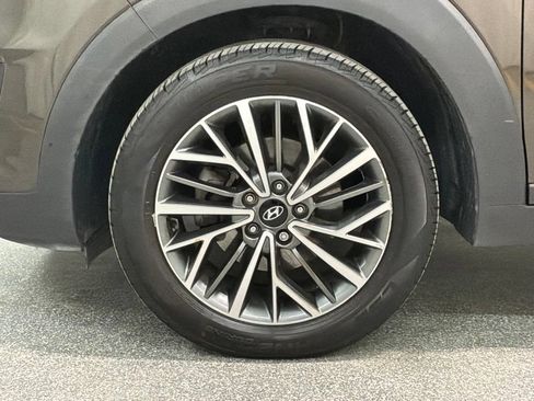 Used 2019 Hyundai Tucson Limited AWD/4WD image 29