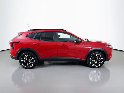 New 2026 Chevrolet Trax RS w/ Driver Confidence Package FWD image 10
