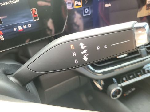 New 2026 Chevrolet Equinox EV RS image 16