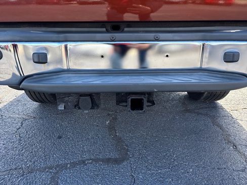 Used 2017 Nissan Frontier SV w/ SV Value Truck Package image 10