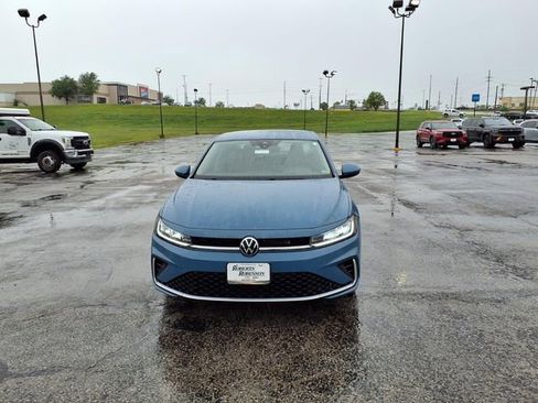 Used 2025 Volkswagen Jetta S FWD image 44