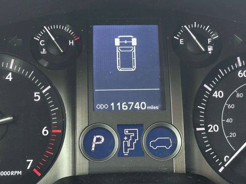 Used 2014 Lexus GX 460 w/ Premium Package AWD/4WD image 31