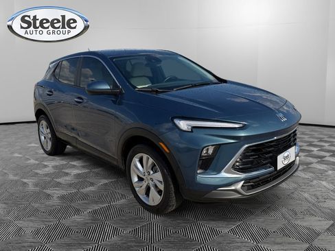 Used 2024 Buick Encore GX Preferred w/ Comfort Package image 7