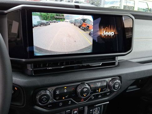 New 2025 Jeep Wrangler Unlimited Sport image 12