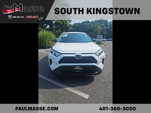 Used 2023 Toyota RAV4 LE AWD/4WD image 2
