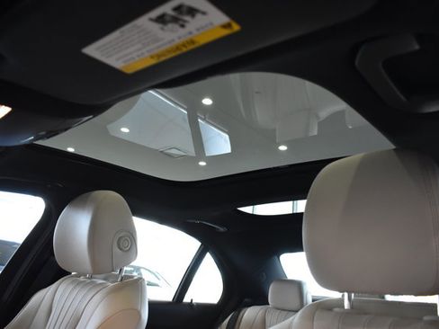 Used 2023 Mercedes-Benz E 350 4MATIC Sedan image 37