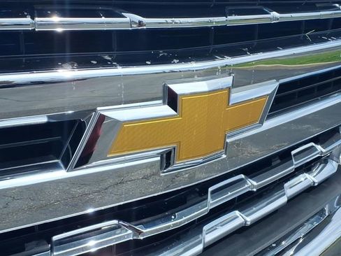 Used 2022 Chevrolet Silverado 1500 LTZ AWD/4WD image 26