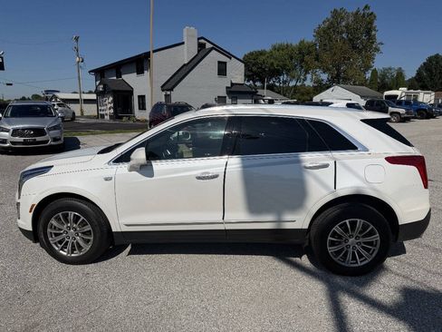 Used 2018 Cadillac XT5 Luxury w/ Driver Awareness Package AWD/4WD image 4