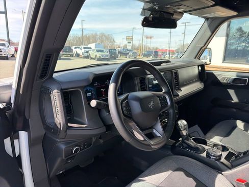 Used 2025 Ford Bronco Big Bend image 4