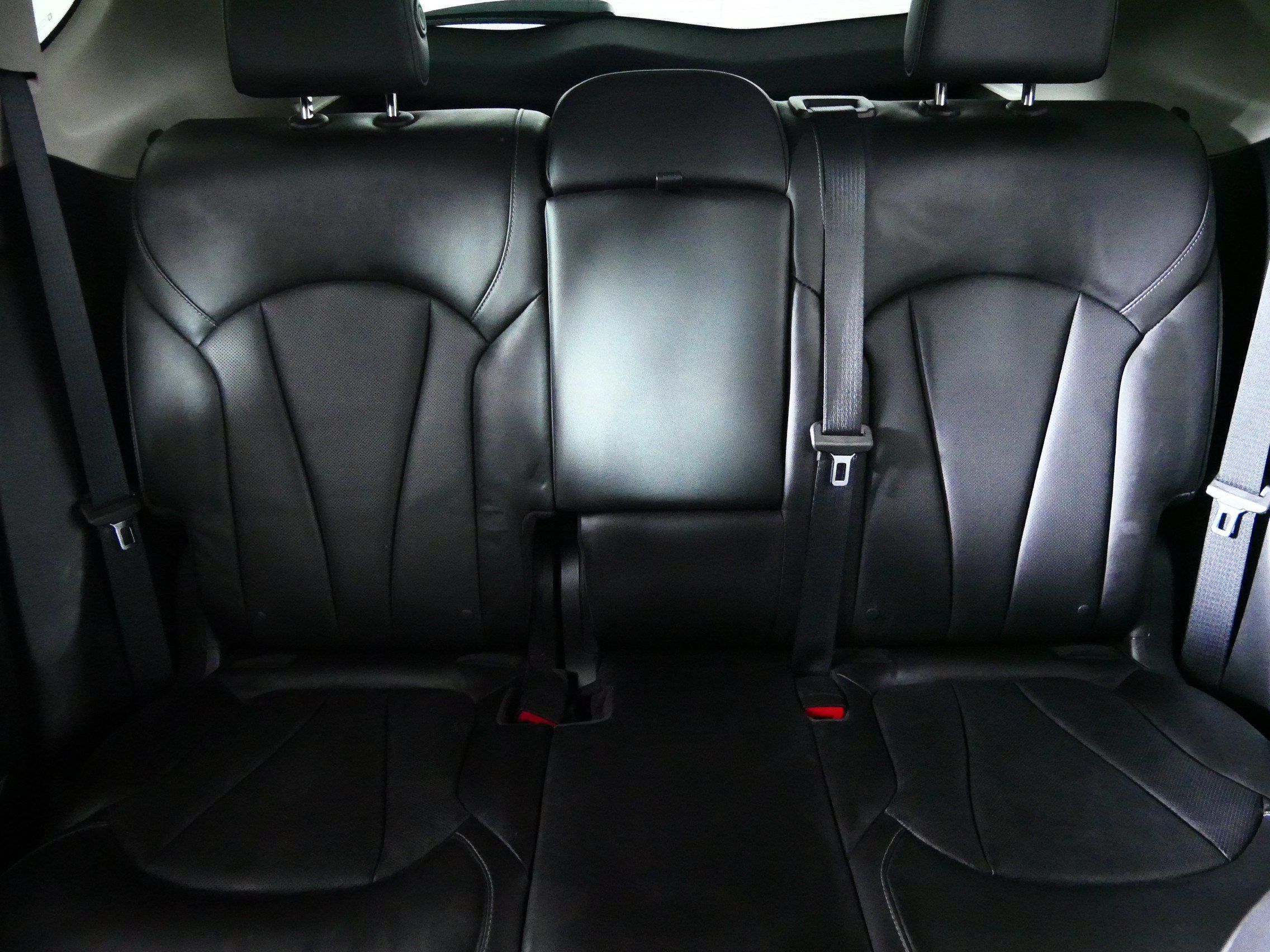 Used 2020 Buick Envision Essence FWD image 13