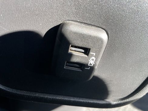 Used 2019 GMC Terrain SLE image 36