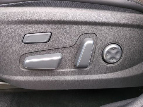 Used 2021 Hyundai Santa Fe Calligraphy AWD/4WD image 19