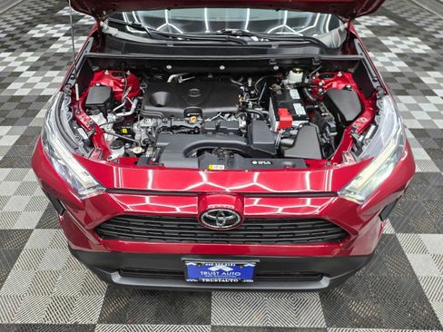 Used 2022 Toyota RAV4 XLE w/ Convenience Package AWD/4WD image 38