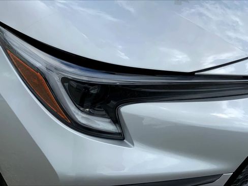 Used 2026 Toyota Corolla SE image 27