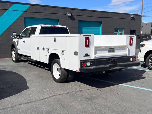 Used 2022 Ford F550 4x4 Crew Cab Super Duty w/ Power Equipment Group image 28