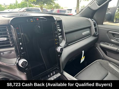 New 2026 RAM 1500 Laramie w/ Laramie Southwest Edition AWD/4WD image 24