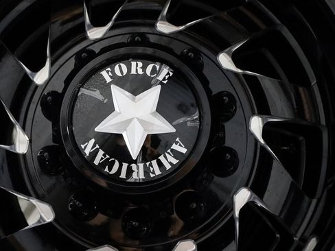 Used 2024 GMC Sierra 3500 Denali Ultimate image 54