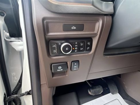 New 2026 Ford F150 King Ranch w/ Equipment Group 601A High AWD/4WD image 11