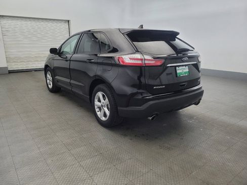 Used 2020 Ford Edge SE image 5