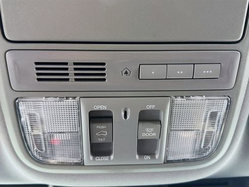 Certified 2019 Honda CR-V EX-L image 16