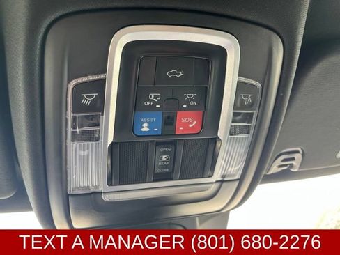 Used 2023 RAM 1500 Limited AWD/4WD image 35