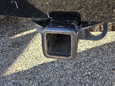 Used 2018 Chevrolet Silverado 1500 Custom w/ Custom Value Package image 10