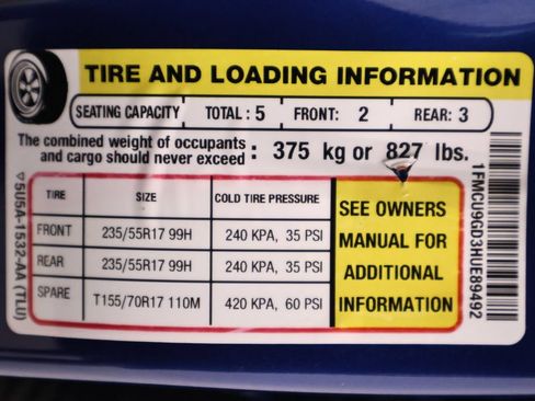 Used 2017 Ford Escape SE w/ Equipment Group 201A AWD/4WD image 36