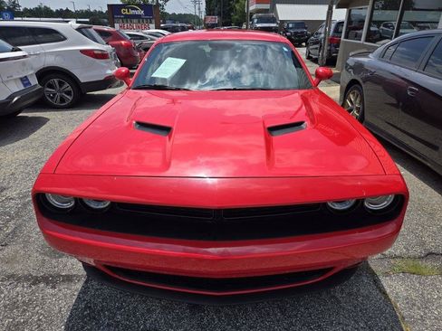 Used 2020 Dodge Challenger SXT w/ Blacktop Package RWD image 4