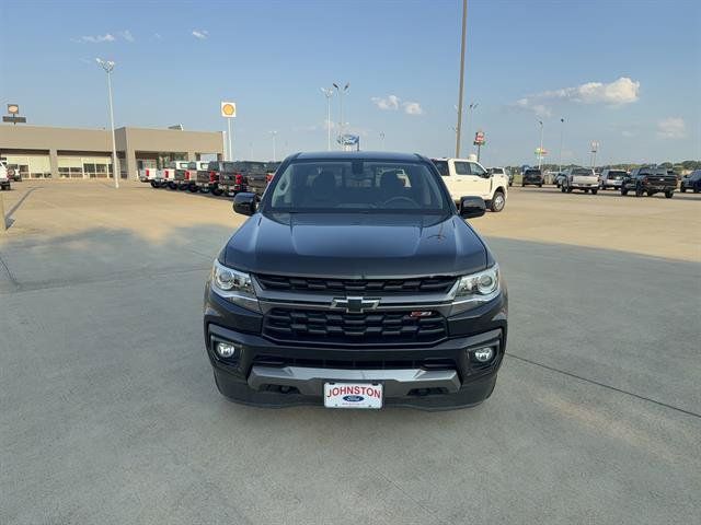 Used 2021 Chevrolet Colorado Z71 AWD/4WD image 3