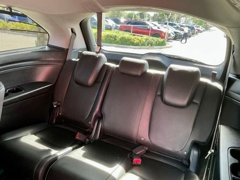 Certified 2022 Honda Odyssey Touring image 12