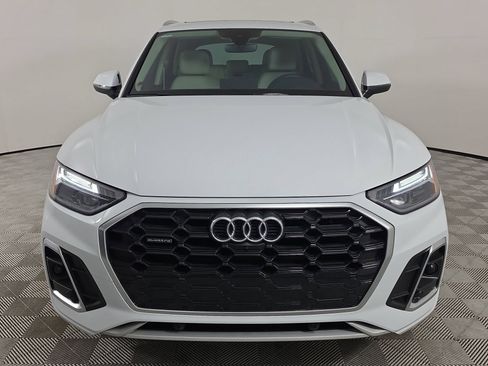 Certified 2023 Audi Q5 2.0T Premium Plus w/ Premium Plus Package AWD/4WD image 2