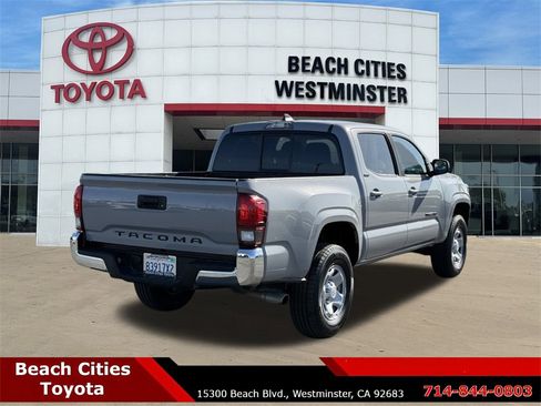 Used 2020 Toyota Tacoma SR5 image 12
