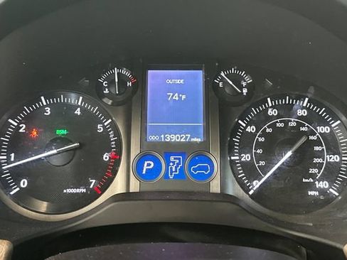 Used 2017 Lexus GX 460 w/ Navigation Package AWD/4WD image 28