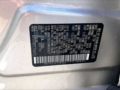 Used 2024 Nissan Rogue Platinum FWD image 28