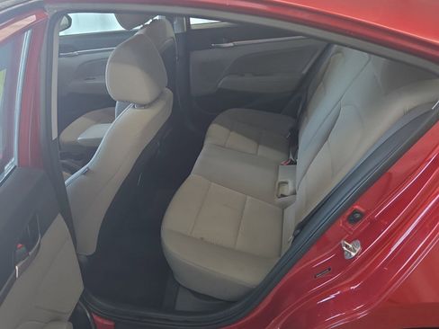 Used 2020 Hyundai Elantra SEL FWD image 13