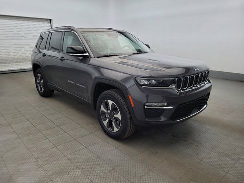 Used 2022 Jeep Grand Cherokee Limited 4xe image 13