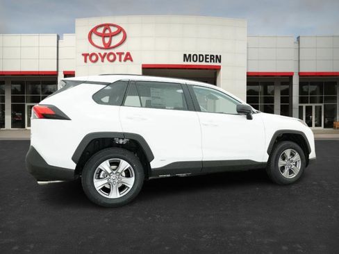 New 2025 Toyota RAV4 LE image 23