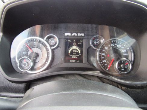 Used 2024 RAM 3500 Tradesman w/ Chrome Appearance Group AWD/4WD image 36