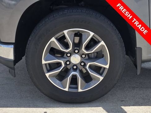 Used 2020 Chevrolet Silverado 1500 LT w/ Texas Edition RWD image 10