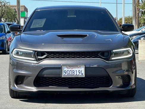 Used 2023 Dodge Charger R/T w/ Performance Handling Group RWD image 9