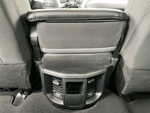 Used 2021 RAM 2500 Big Horn w/ Level 1 Equipment Group image 23